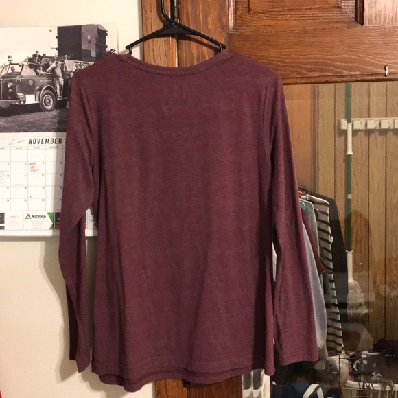 Time and Tru woman's long sleeve tee - Picture 2 of 2